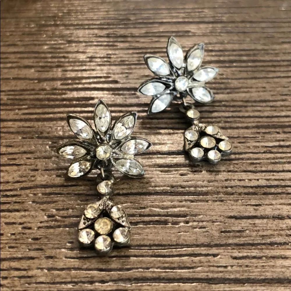 Antique Silvertone Rhinestone Earrings Flowers